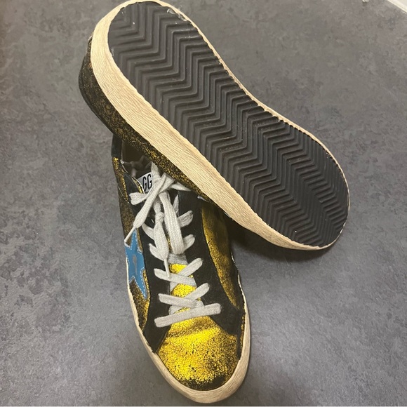 *VERY RARE* Golden Goose Superstar Sneakers - Picture 6 of 9